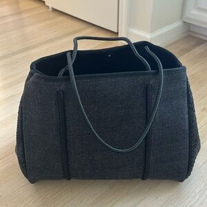 Haute shore tote. Nwt